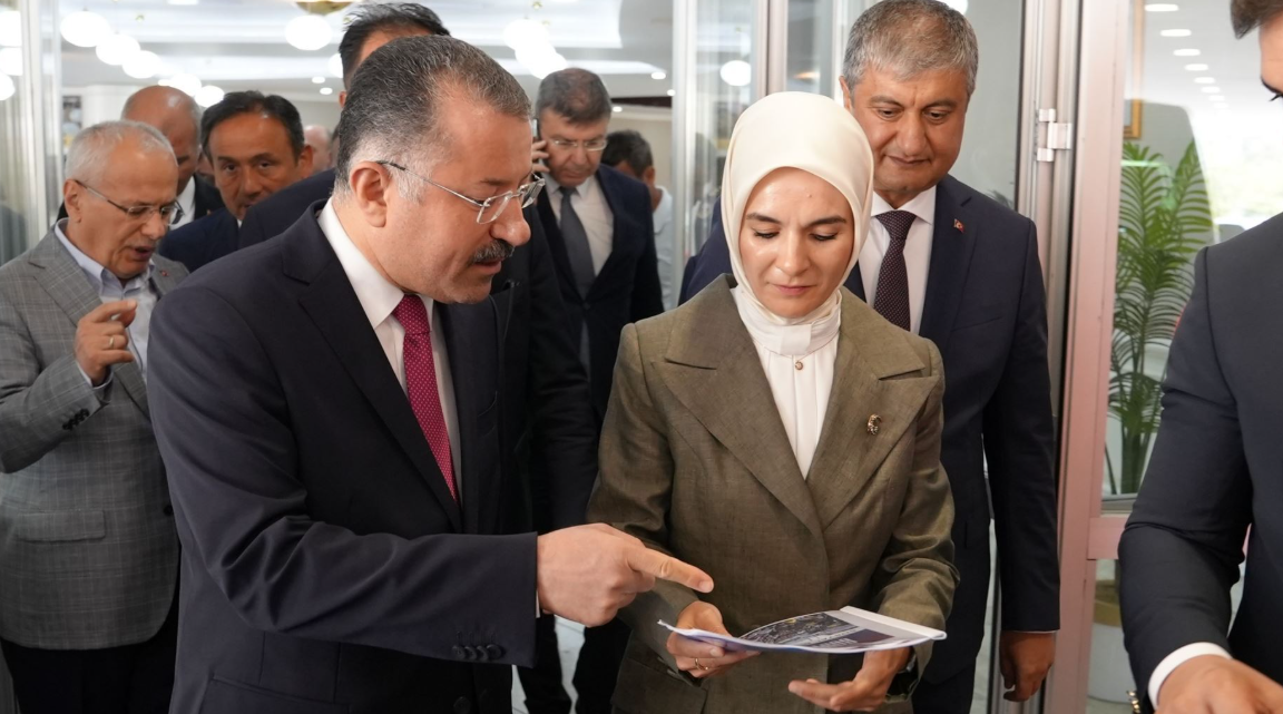 Rektör Kırışık, Aile Yapısını Güçlendirecek Politika Önerisini Bakan Göktaş’a Sundu